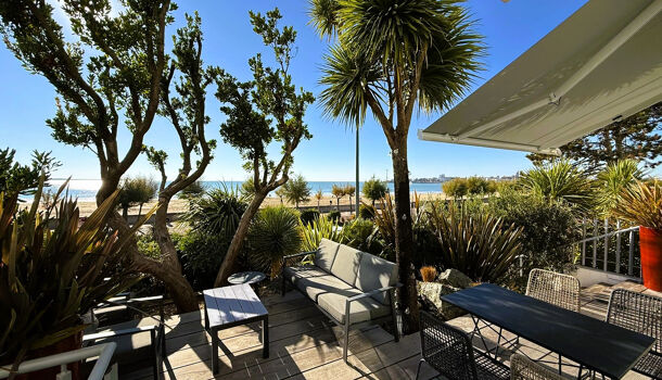 Villa / Maison 12 pièces  à vendre Royan 17200