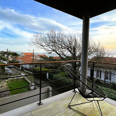 Maison 6 pièces 990000 €