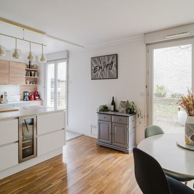 Appartement 3 pièces 359411 €