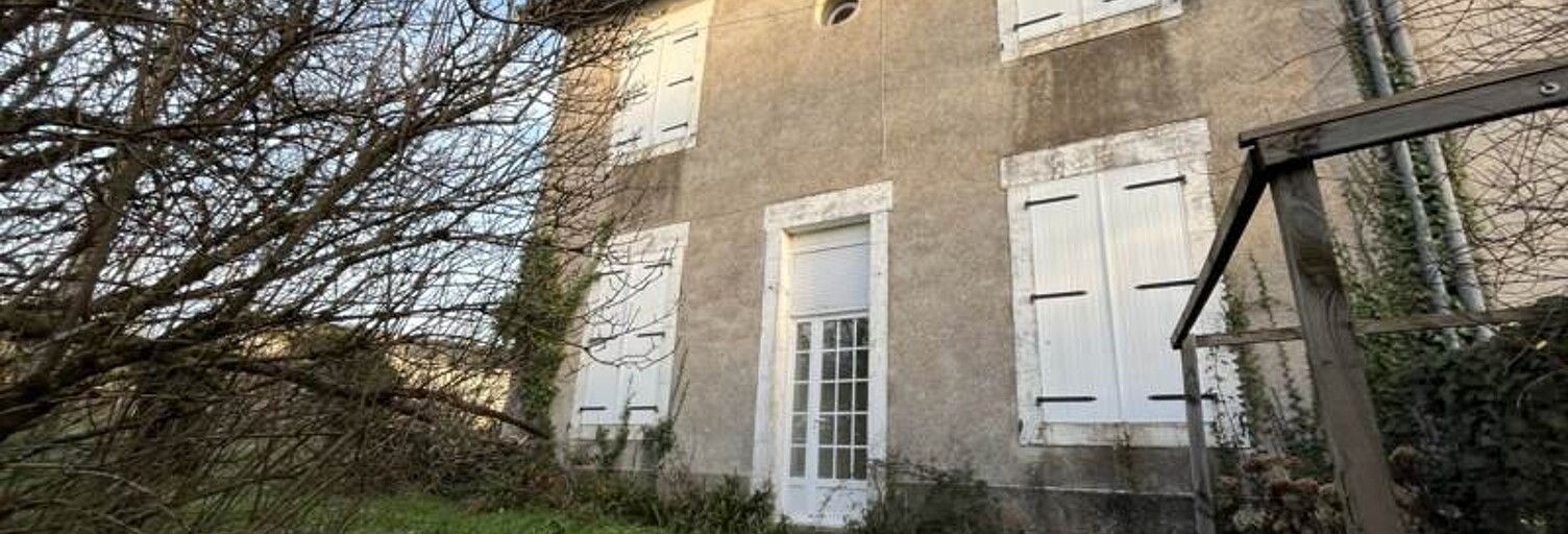 Immeuble   m² à vendre à Saint-Junien (87200)