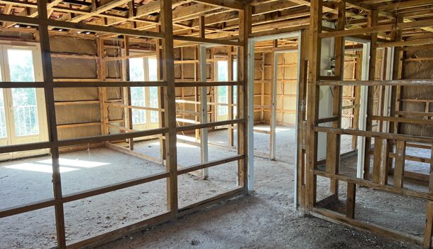 Terrain 8 pièces  à vendre Lorgues 83510