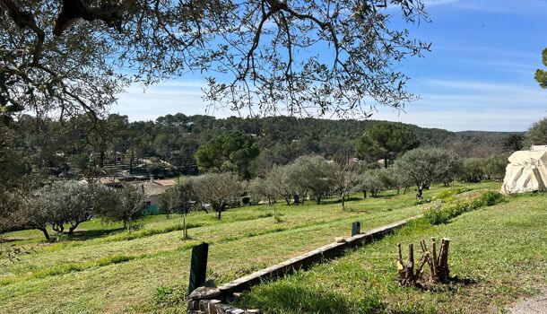 Terrain 8 pièces  à vendre Lorgues 83510