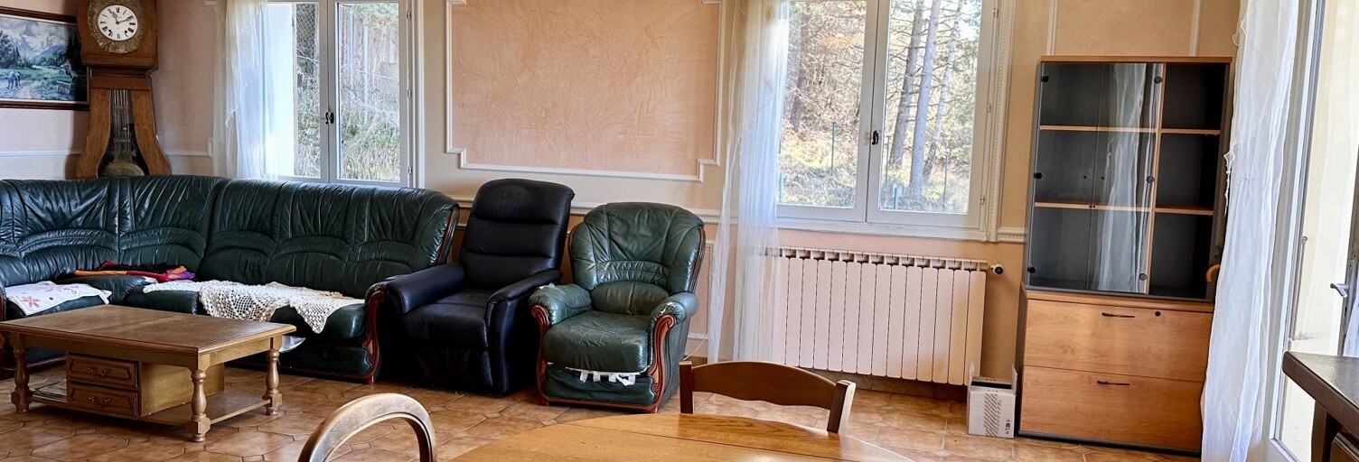 Maison 6 Pièces 124 m² à vendre à Montclar (04140)