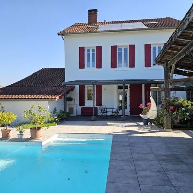 Maison 12 pièces 368000 €