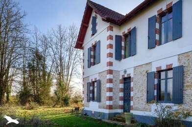 Maison 9 pièces 481900 €