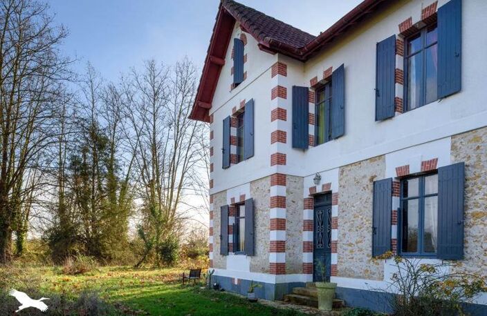 Villa de 9 pièces principales — photo 3
