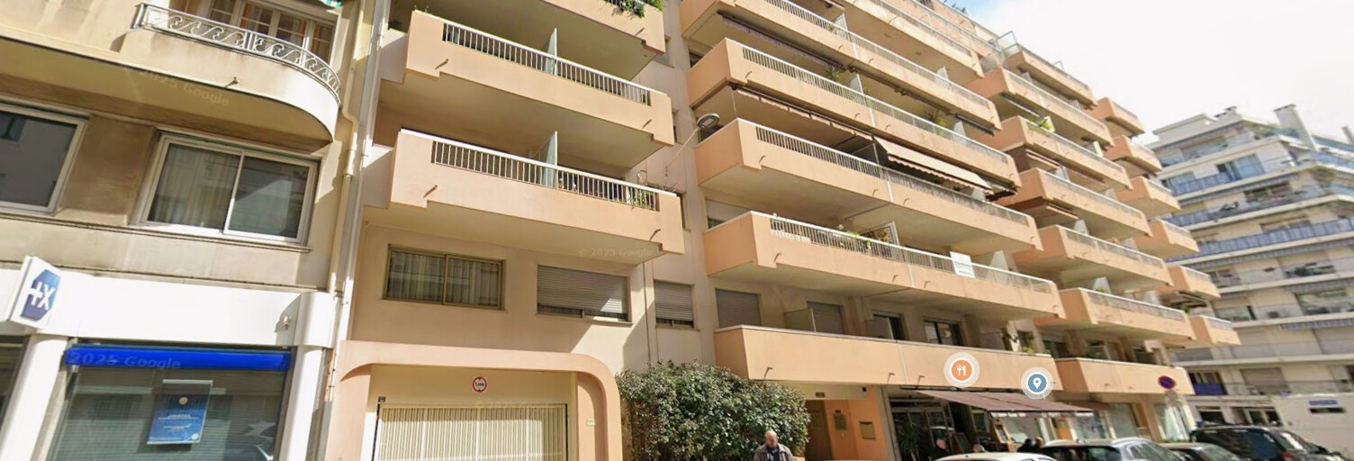 Garage  12 m² à vendre à Nice (06300)