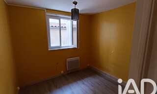 Immeuble  56 m² à vendre à Niort (79000)