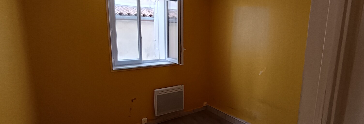 Immeuble  56 m² à vendre à Niort (79000)