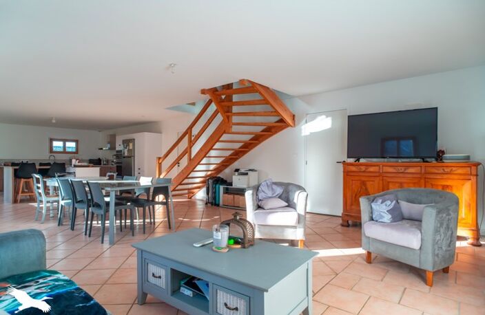 Traditionnelle de 5 pièces principales — photo 2