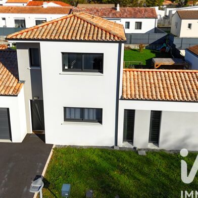 Maison 5 pièces 390000 €