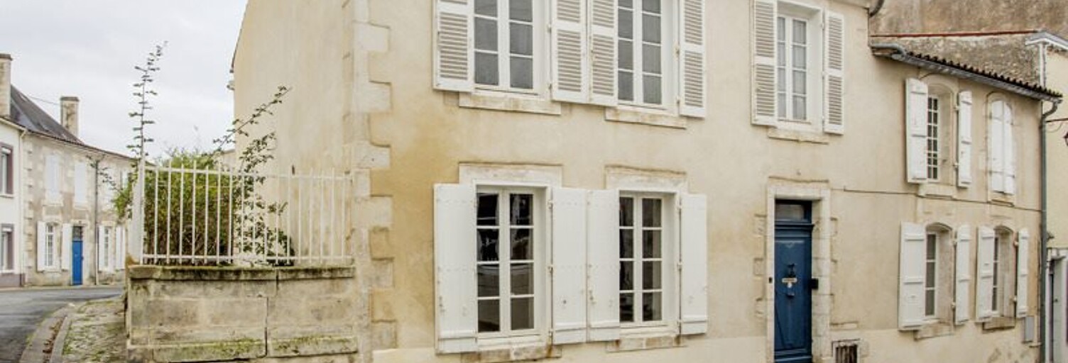 Maison 7 Pièces 206 m² à vendre à Marans (17230)