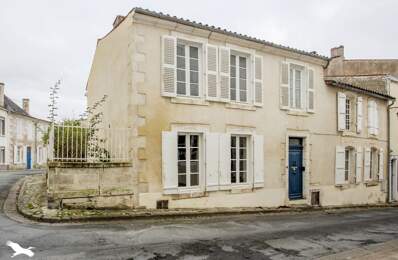 Maison de bourg de 7 pièces principales — photo du bien