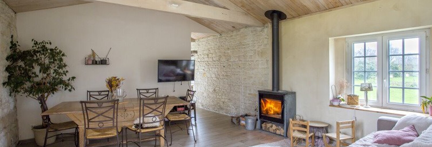 Maison 4 Pièces 100 m² à vendre à Saint-Jean-de-Liversay (17170)