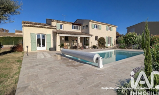 Maison 6 Pièces 206 m² à vendre à Fayence (83440)