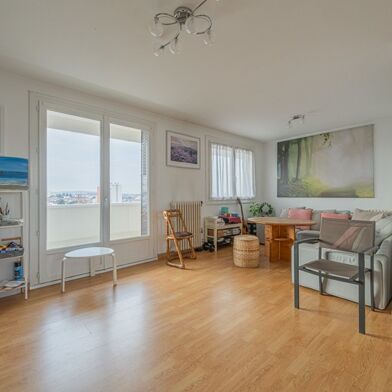 Appartement 3 pièces 213000 €