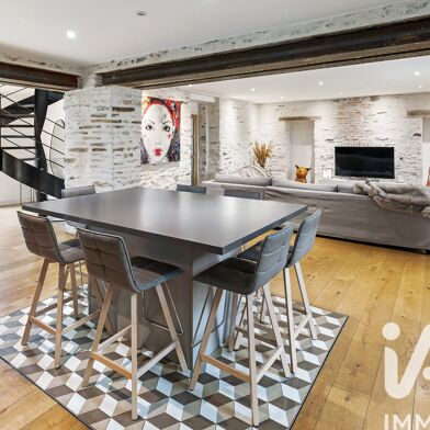 Maison 5 pièces 595000 €