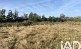 Terrain  4021 m² à vendre à Castelsarrasin (82100)