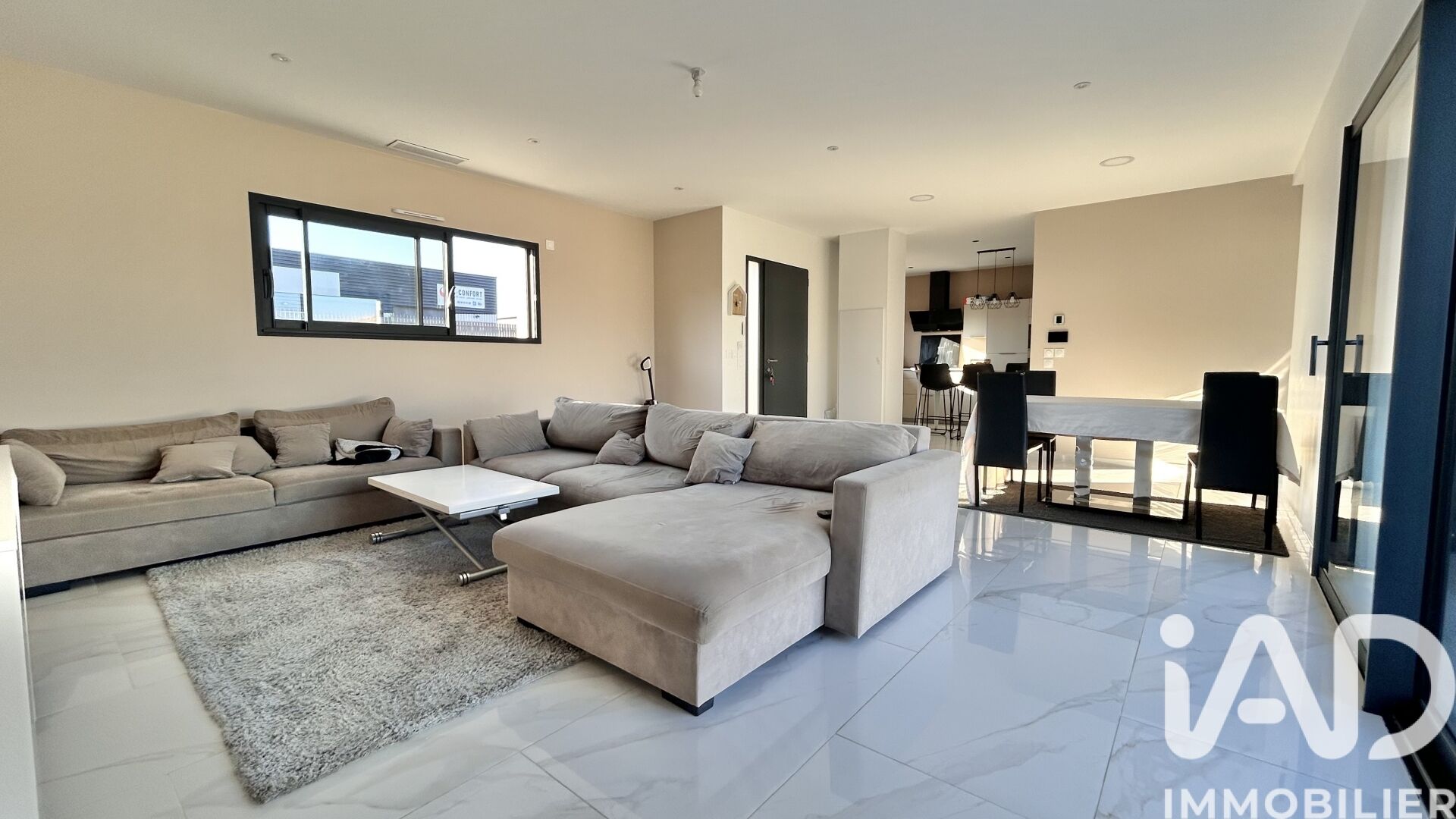 Vente Maison/villa 4 pièces - Photo 4