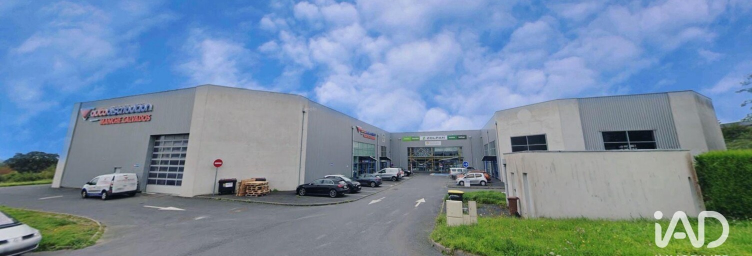 Commerce  4223 m² à vendre à Saint-Lô (50000)