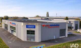 Commerce  4223 m² à vendre à Saint-Lô (50000)