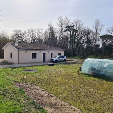 Maison 4 pièces 415000 €