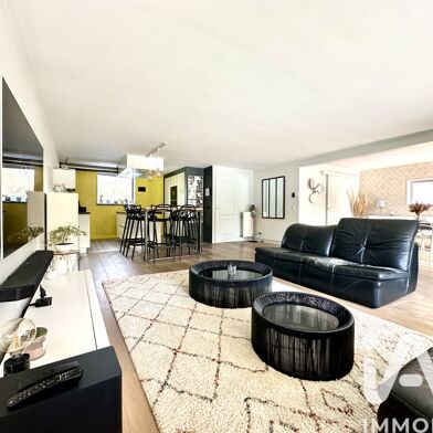 Maison 5 pièces 499000 €