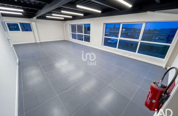 Location Bureaux 90 m&sup2; — photo 2