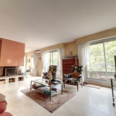 Appartement 4 pièces 795600 €