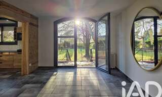 Maison 7 Pièces 220 m² à vendre à La Rochefoucauld-en-Angoumois (16110)