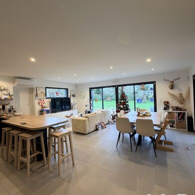 Maison 9 pièces 380000 €