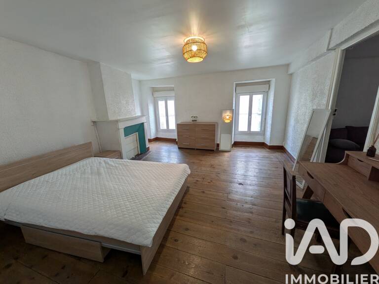Vente Immeuble 211 m&sup2; — photo 1
