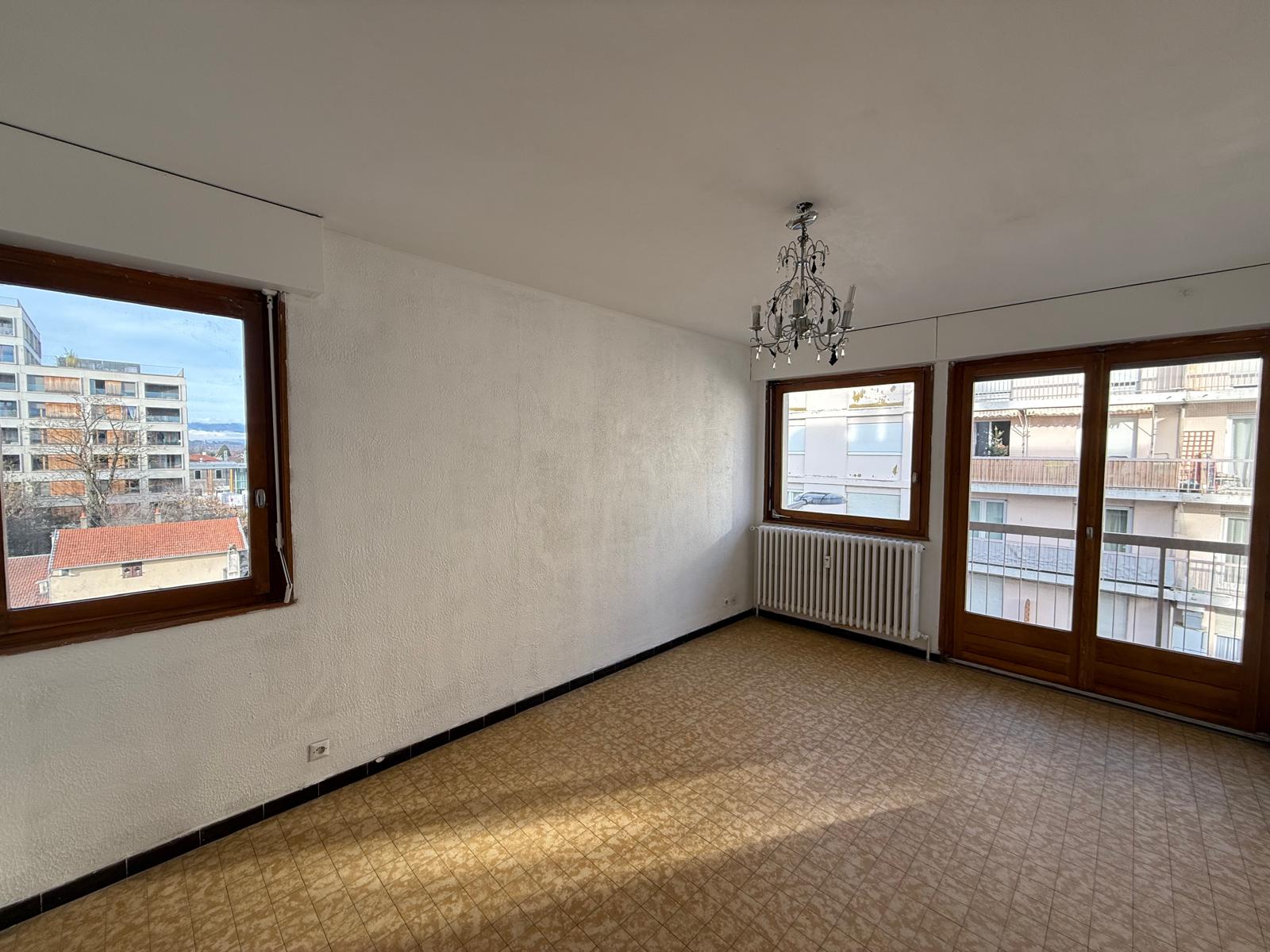 Appartement  T2 à louer Annemasse 74100