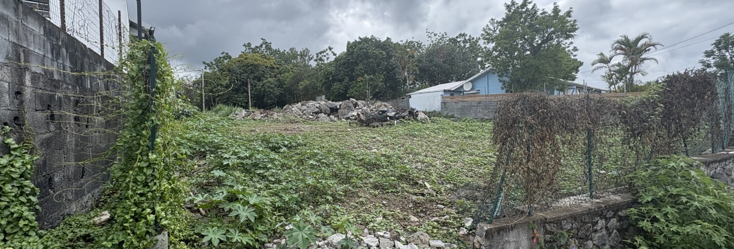 Terrain  290 m² à vendre à Le Tampon (97430)
