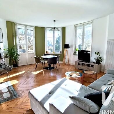 Appartement 3 pièces 257000 €