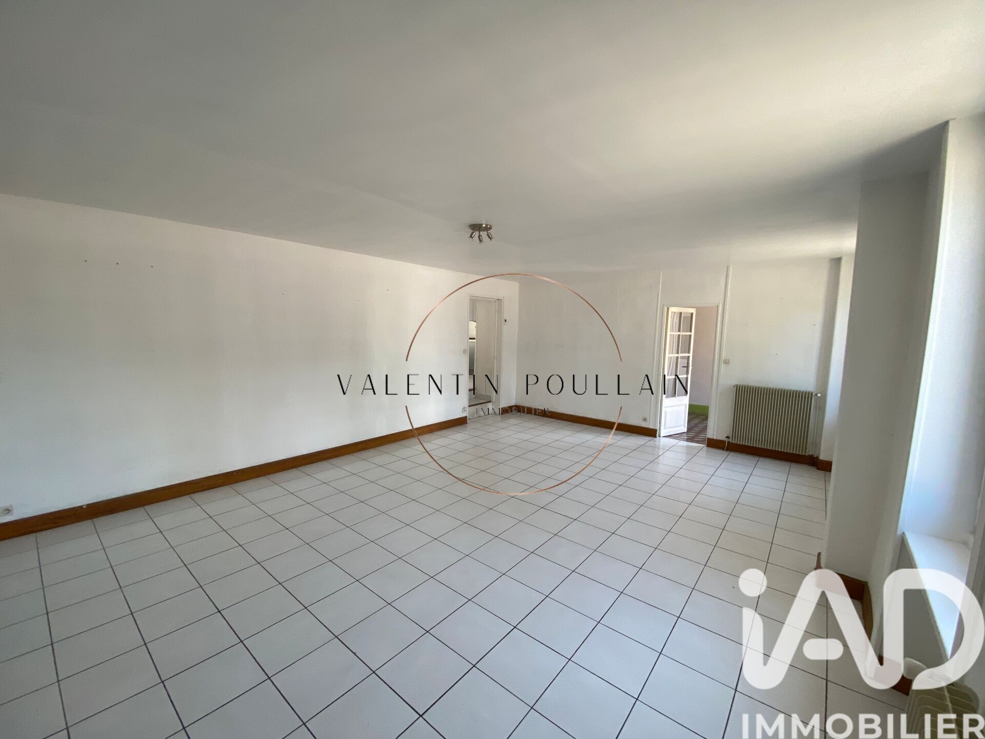 Vente Immeuble 240 m² - Photo 2