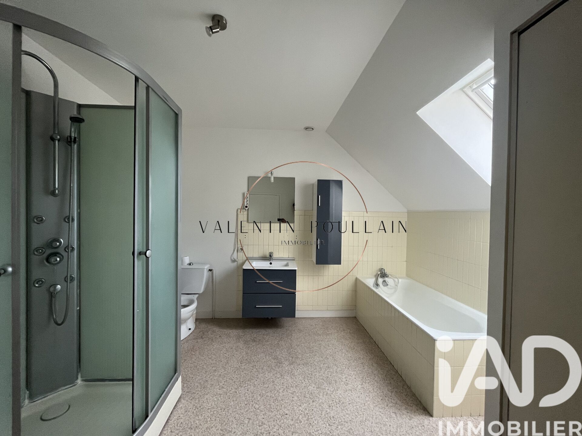 Vente Immeuble 240 m² - Photo 4
