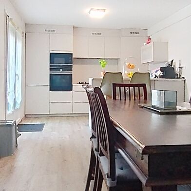 Maison 5 pièces 595000 €