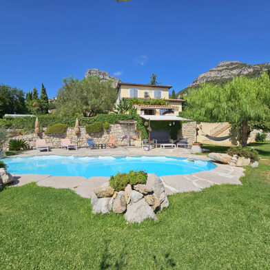 Maison 7 pièces 949000 €