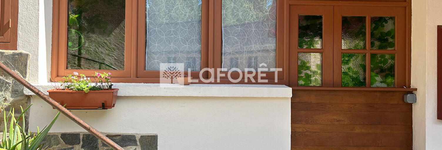 Maison 10 Pièces 250 m² à vendre à Conques-en-Rouergue (12320)