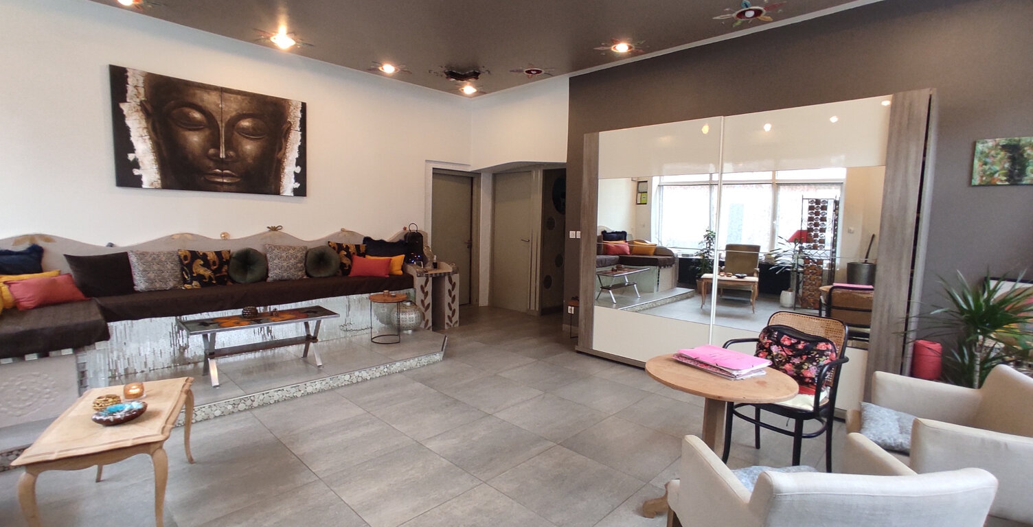 Avec double garage Grande maison de 205 m² avec 5 chambres et j — photo 1