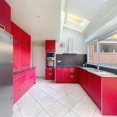 Maison 6 pièces 349000 €