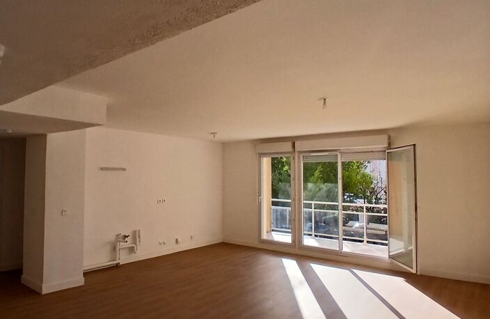 E02660033L-T4 -231 500€ - 77.51m²- — photo 3