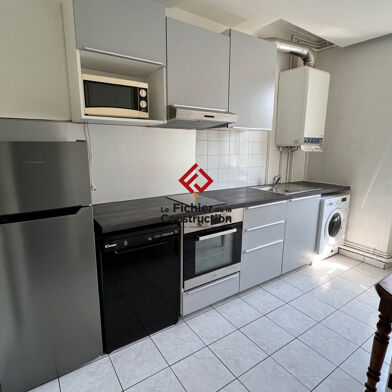 Appartement 2 pièces 713 €