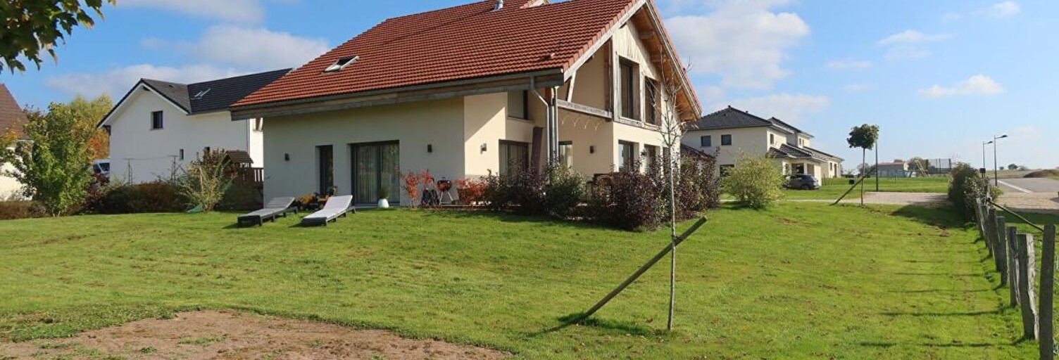 Maison 7 Pièces 185 m² à vendre à Pontarlier (25300)