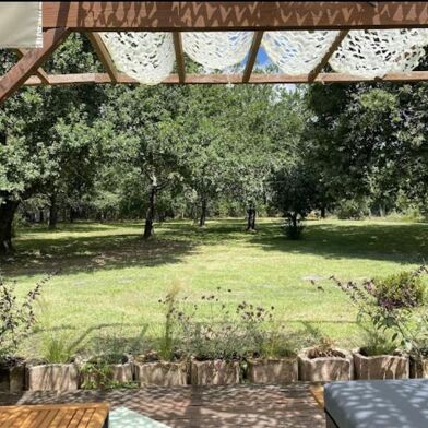 Maison 4 pièces 1700 €