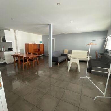 Appartement 4 pièces 1200 €