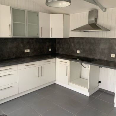 Maison 4 pièces 1100 €