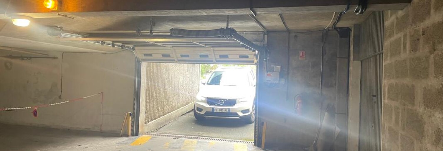 Garage  27 m² à vendre à La Rochelle (17000)