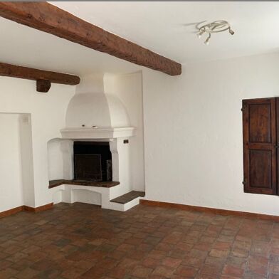 Appartement 3 pièces 1107 €